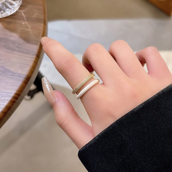 Elegant Double-Layer Zircon Stone Ring